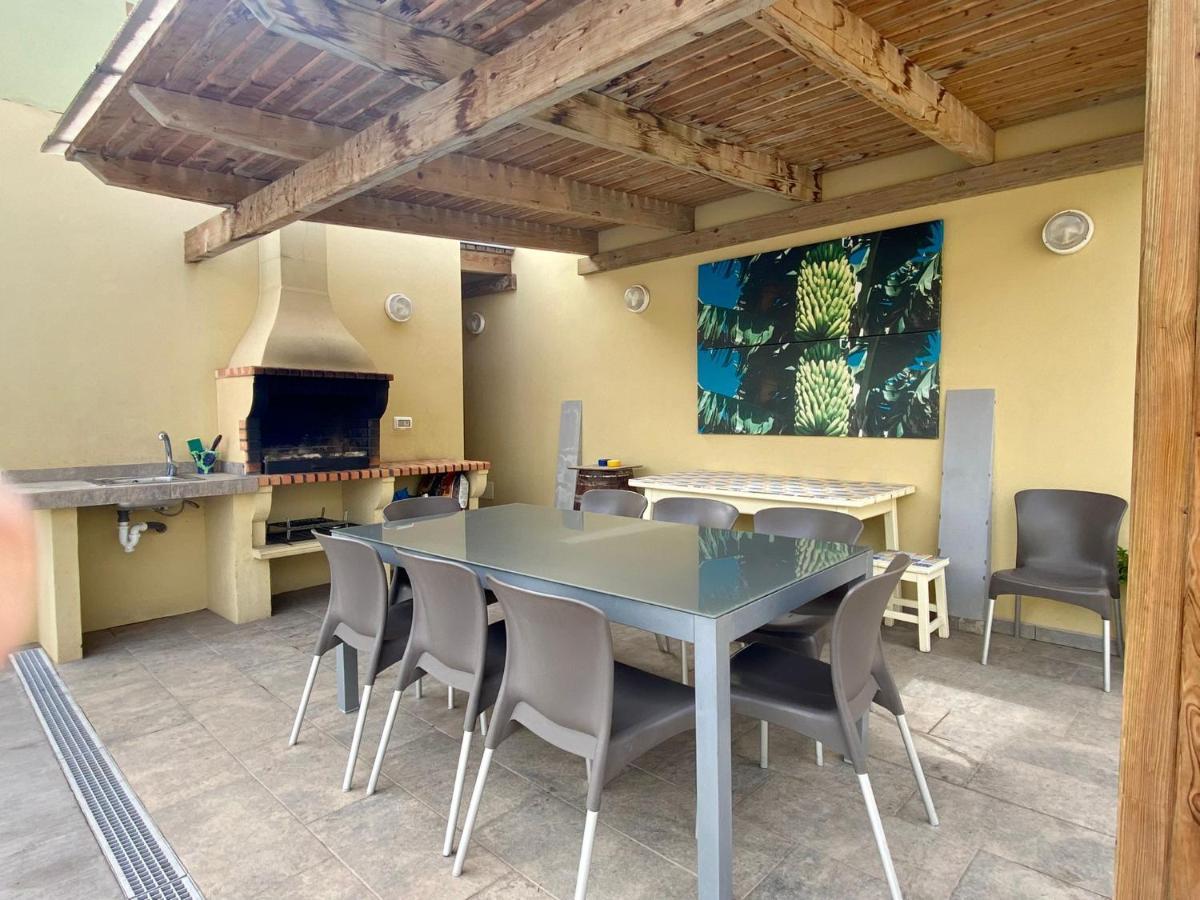 Vivienda Vacacional Tinizara Arona  Bagian luar foto